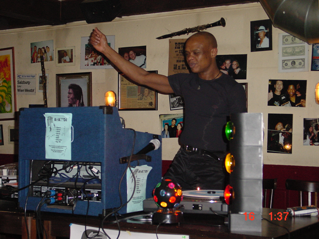 DJ Remon opstelling 2003